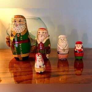5 Pc Holiday Santa’s Around The World Babushka Nesting Wooden Dolls Set Decor